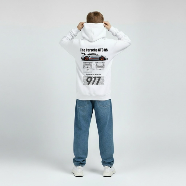 Vue arrière d’un enfant portant un sweat à capuche blanc Porsche GT3 RS avec visuel racing "911" et texte technique centré