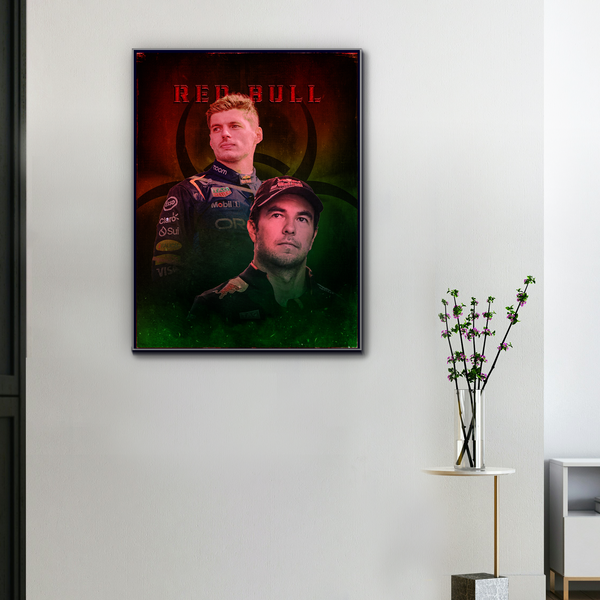 Toile murale F1 Max Verstappen et Sergio Pérez Red Bull accrochée dans un salon moderne avec cadre noir