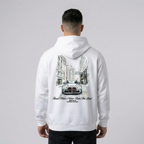 Sweat à capuche BMW M3 G80 blanc vue de dos avec illustration détaillée au dos