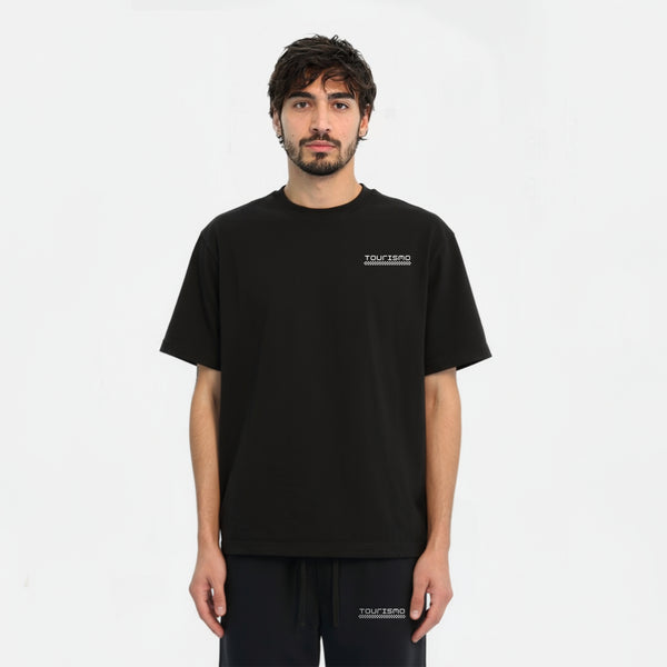 T-shirt F1 Suzuka Circuit du Japon noir – modèle main sur épaule, coupe racing premium