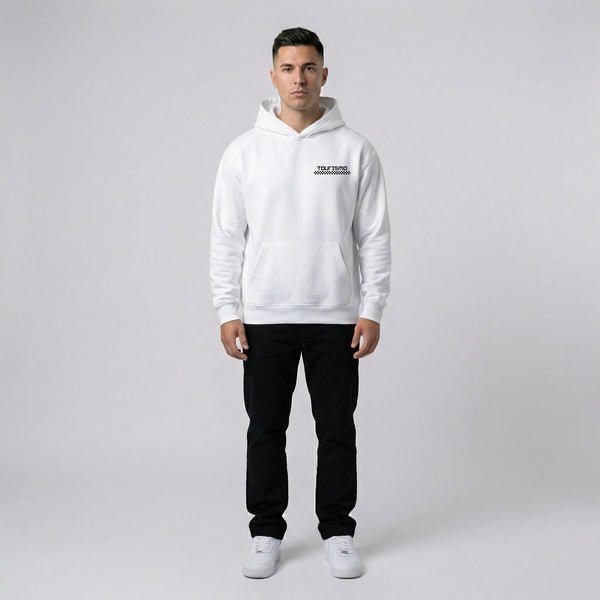 Sweat à capuche BMW M3 G80 noir porté, vue de dos en entier avec grand visuel imprimé