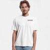 T-shirt Mustang Shelby GT500 blanc – logo avant discret – porté par mannequin homme
